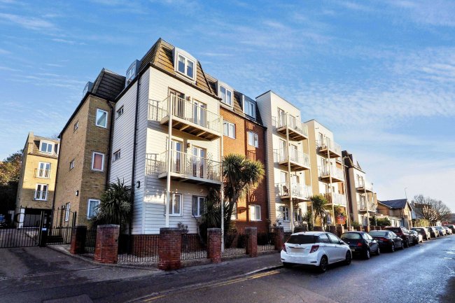 Flat 20 Martony Court, Dane Road, Margate, CT9 1SG 21