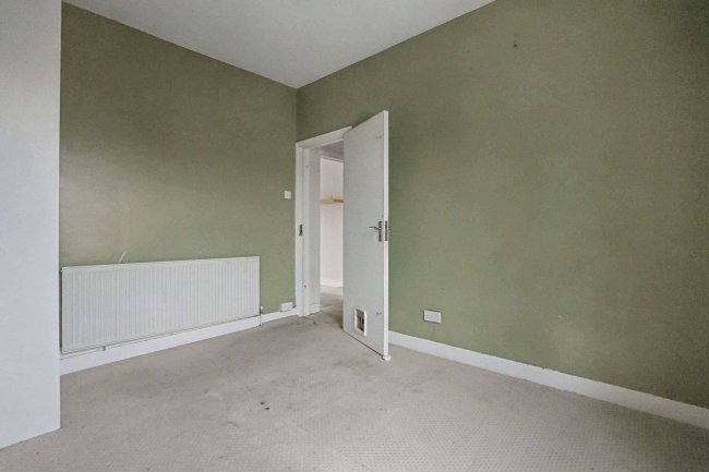 33 Mauleverer Road, London SW2 5DR 8