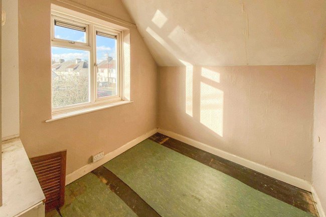 65 Woodlands Road, Chippenham, Wiltshire, SN14 0HQ 32