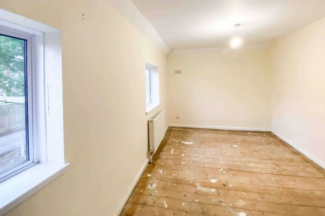 19 Lammas Close, Hilmarton, Wiltshire SN11 8SF 7