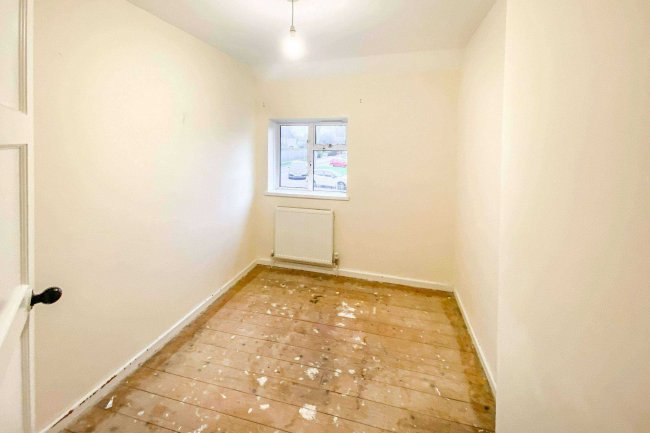 19 Lammas Close, Hilmarton, Wiltshire SN11 8SF 7