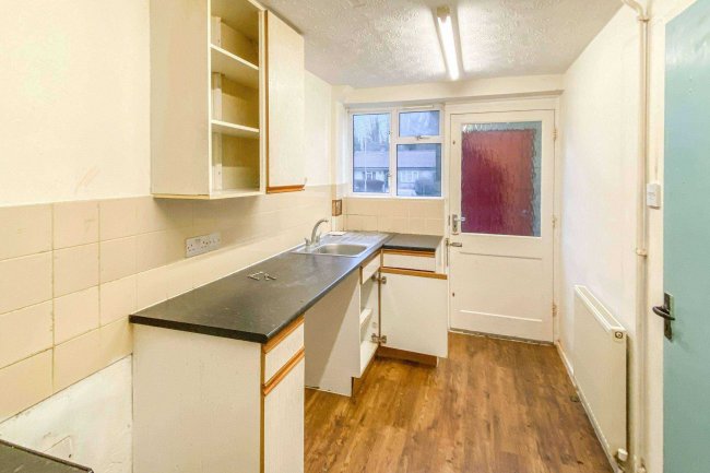 19 Lammas Close, Hilmarton, Wiltshire SN11 8SF 7