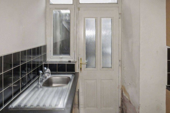 3 Grange Street, Liverpool, L6 4AY 16