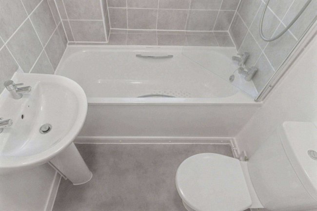 32 Carlisle Street, Dane Hills, Leicester LE3 6AF 62