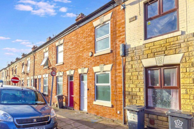 32 Carlisle Street, Dane Hills, Leicester LE3 6AF 62