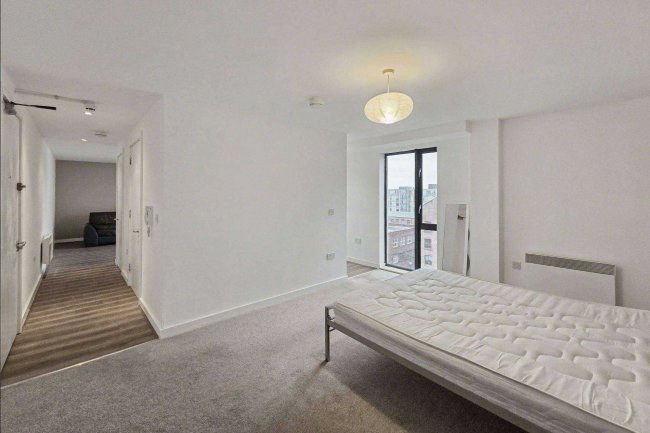 Flat 606, BS41, 20 Loom Street, Manchester, M4 6AN 18