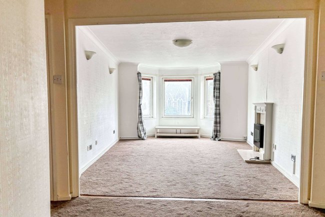 Flat 9 Grosvenor Court, 1 Rosemary Road, Clacton -On-Sea CO15 1NY 3