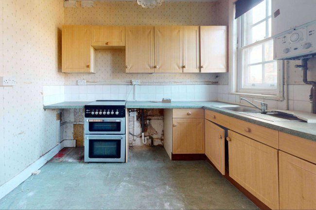 61 King George Street, London SE10 8QB 21