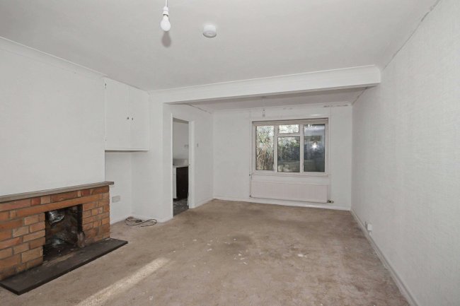 3 Meridian Road, Boston, Lincolnshire, PE21 0NB 6