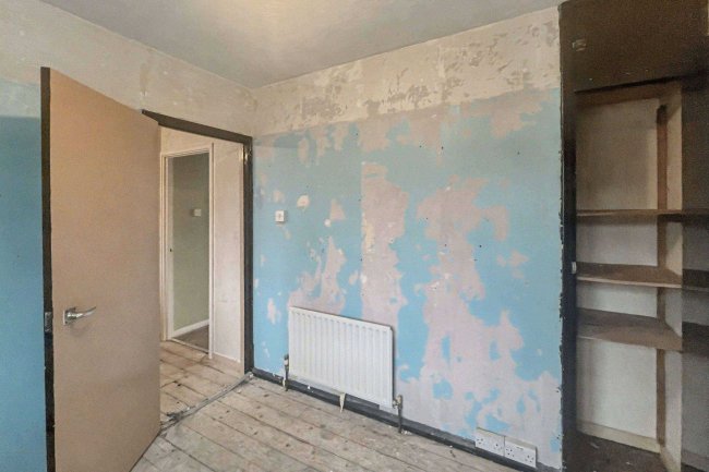 52 Kingscroft Road, Banstead, Surrey, SM7 3LY 49