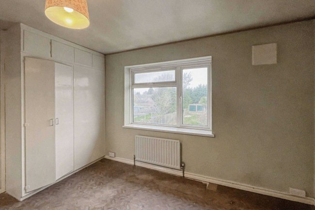 52 Kingscroft Road, Banstead, Surrey, SM7 3LY 49