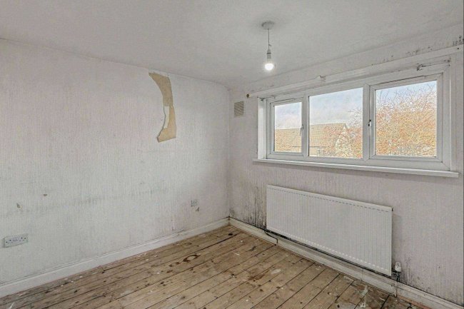 61 Beverley Rise, Carlisle, Cumbria, CA1 3RX 99