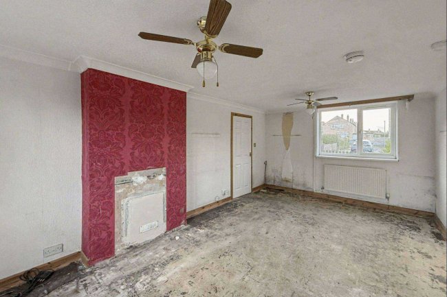 61 Beverley Rise, Carlisle, Cumbria, CA1 3RX 99