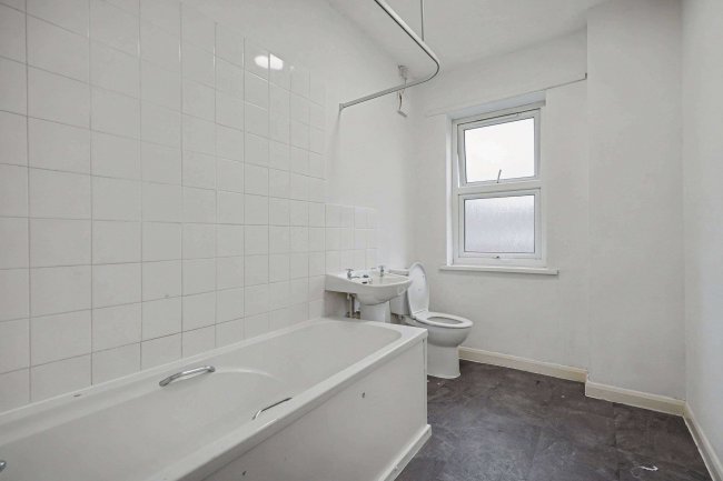 49 Cottesmore Road, Humberstone, Leicester, LE5 3LN 92