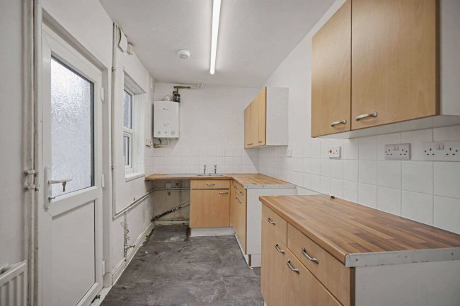 49 Cottesmore Road, Humberstone, Leicester, LE5 3LN 92