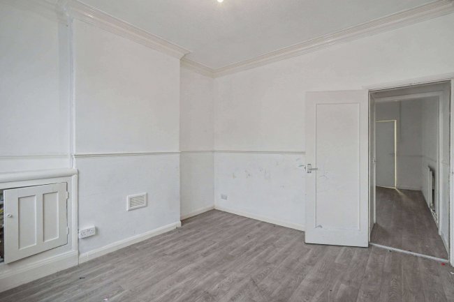 49 Cottesmore Road, Humberstone, Leicester, LE5 3LN 92