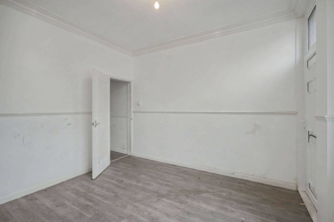 49 Cottesmore Road, Humberstone, Leicester, LE5 3LN 92