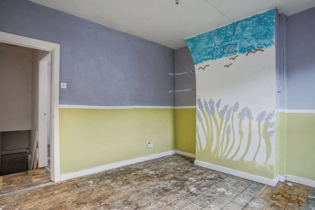 36 St. Ives Grove, Liverpool, L13 3AL 27