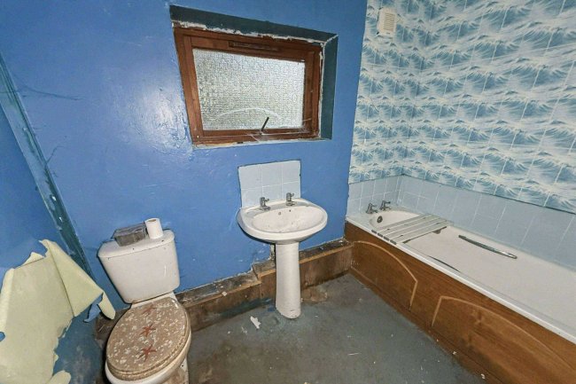 36 Berrymoor Road, Brampton, Carlisle CA8 1DJ 73