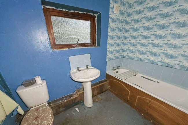 36 Berrymoor Road, Brampton, Carlisle CA8 1DJ 73