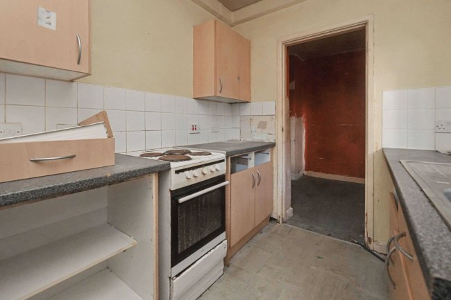 29 Banner Street, Liverpool, L15 0HG 3