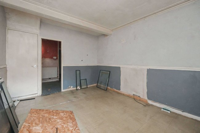 29 Banner Street, Liverpool, L15 0HG 3