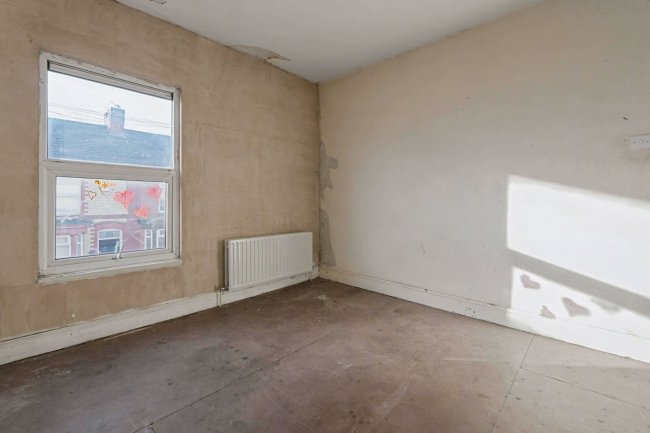 29 Banner Street, Liverpool, L15 0HG 3