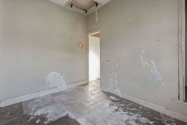 29 Banner Street, Liverpool, L15 0HG 3