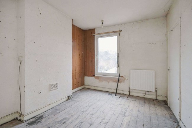 135 Tudor Road, Leicester LE3 5JG 59