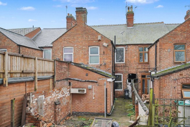 135 Tudor Road, Leicester LE3 5JG 59