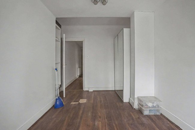 Flat 1, 25 Boswell Road, Thornton Heath, Surrey CR7 7RZ 77