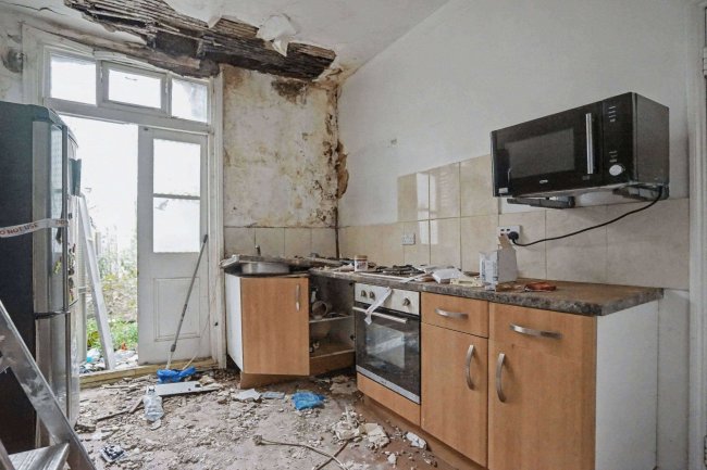 Flat 1, 25 Boswell Road, Thornton Heath, Surrey CR7 7RZ 77