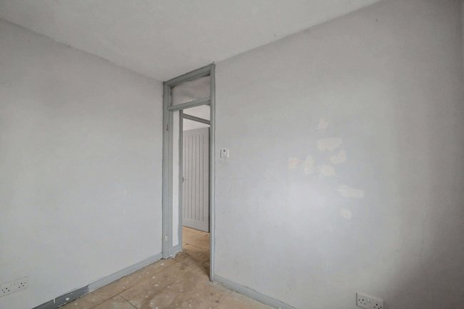 2 The Willows, Beaconsfield Road, Littlehampton, West Sussex, BN17 6LL 100