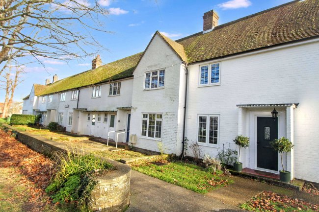 7 Trojans Platt, Winchelsea, East Sussex,TN36  4EP 9