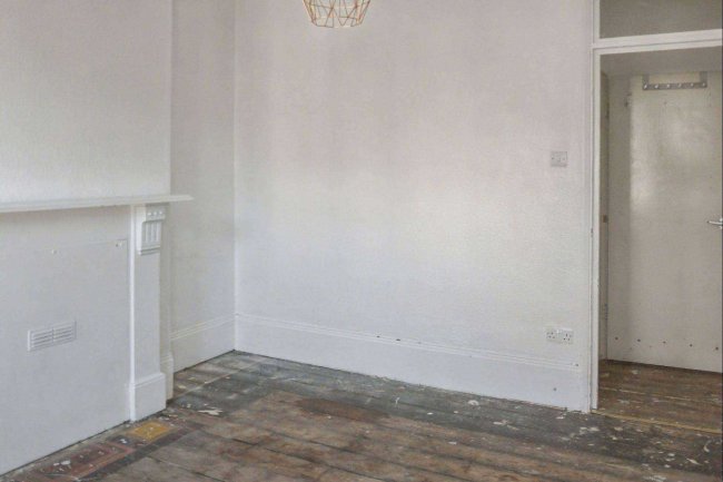 10B Melody Road,  Wandsworth, London, SW18 2QF 70