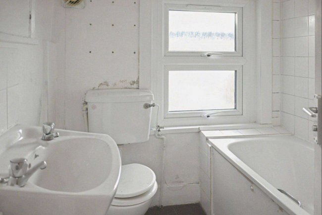 10B Melody Road,  Wandsworth, London, SW18 2QF 70