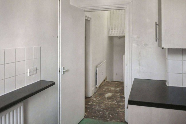 10B Melody Road,  Wandsworth, London, SW18 2QF 70