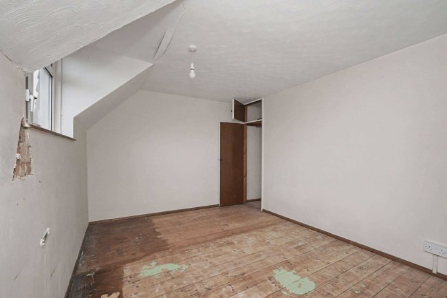 16 Elmsmead, Iden, East Sussex, TN31 7PU 10