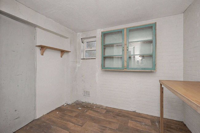 16 Elmsmead, Iden, East Sussex, TN31 7PU 10