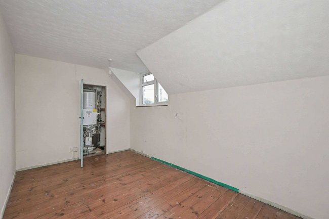 16 Elmsmead, Iden, East Sussex, TN31 7PU 10