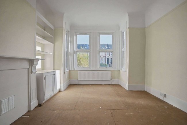 Flat A, 72 Earlsfield Road, Wandsworth, London, SW18 3DN 78