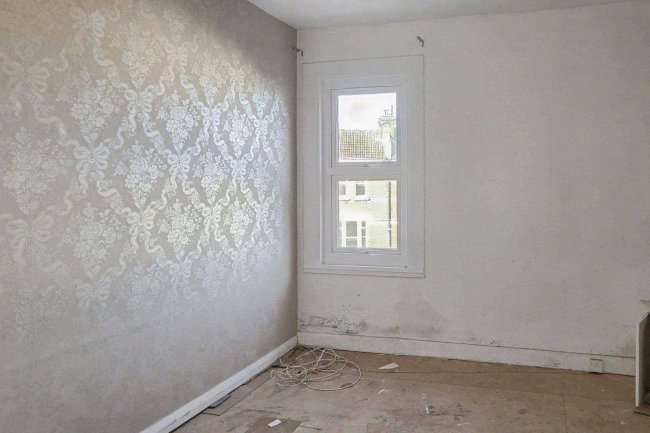 Flat 3, 59 Strathblaine Road, Battersea, London, SW11 1RG 10