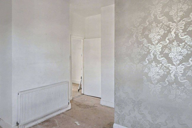 Flat 3, 59 Strathblaine Road, Battersea, London, SW11 1RG 10