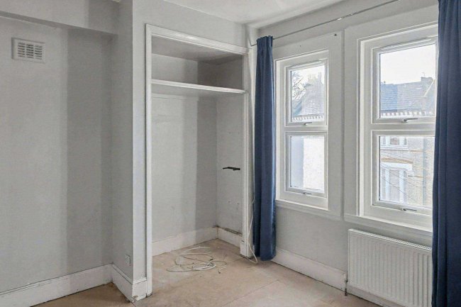 Flat 3, 59 Strathblaine Road, Battersea, London, SW11 1RG 10