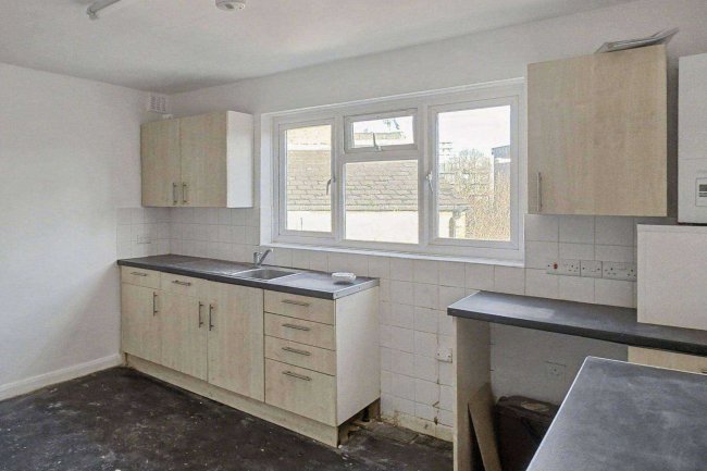 Flat 3, 59 Strathblaine Road, Battersea, London, SW11 1RG 10