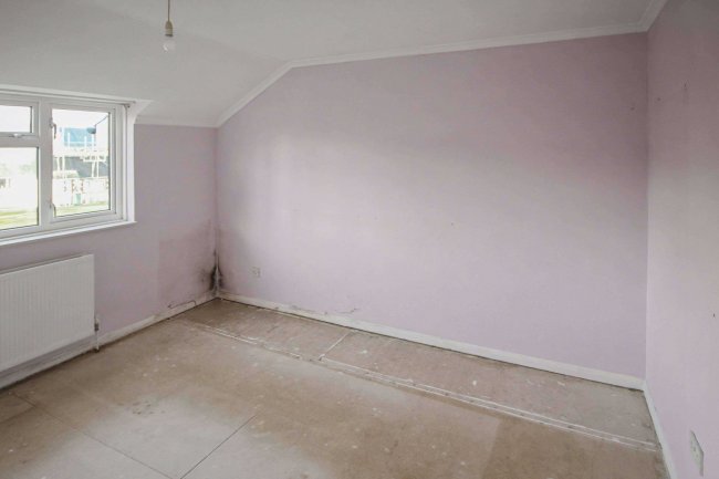 19 Parkwood, Iden, East Sussex, TN31 7XE 9