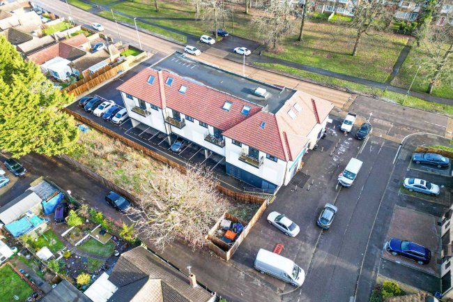 Tesco Express, 614 Lords Wood Lane, Chatham, Kent ME5 8QX 7