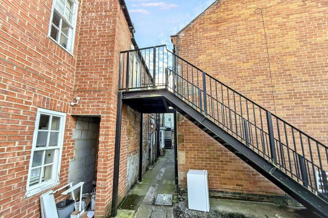 Flat 2, 10 High Street, Stokesley, Middlesbrough TS9 5DQ 2