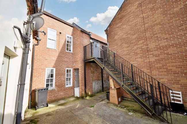 Flat 2, 10 High Street, Stokesley, Middlesbrough TS9 5DQ 2