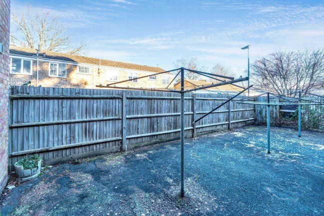 26 Ditchling, Bracknell, RG12 7RG 90